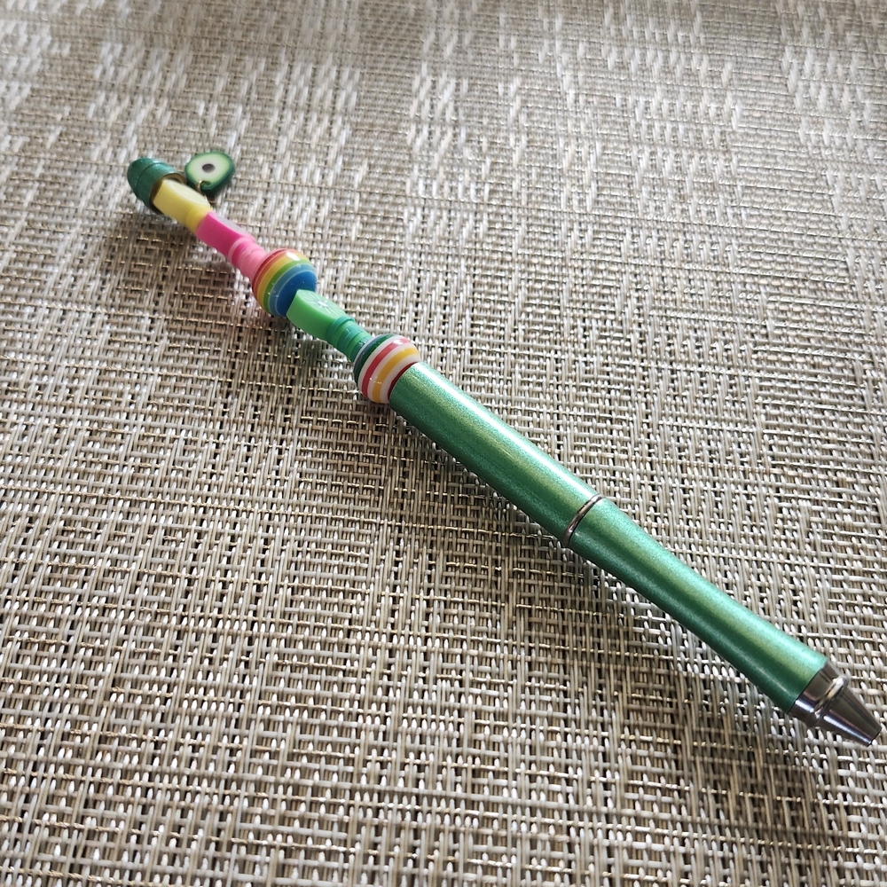 Hand Crafted Green and Pink Pen